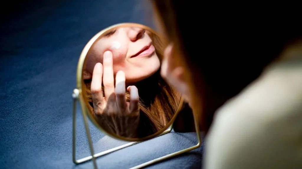 A collection of natural ingredients for glowing skin face wash, including aloe vera and vitamin C.